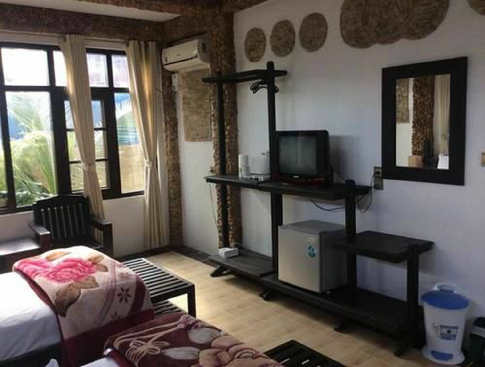 Aquarius Inn Науншве Екстер'єр фото